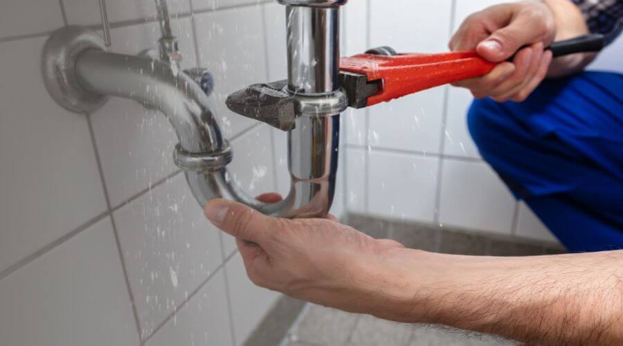 Electric tankless water heater installation in Conway, MO